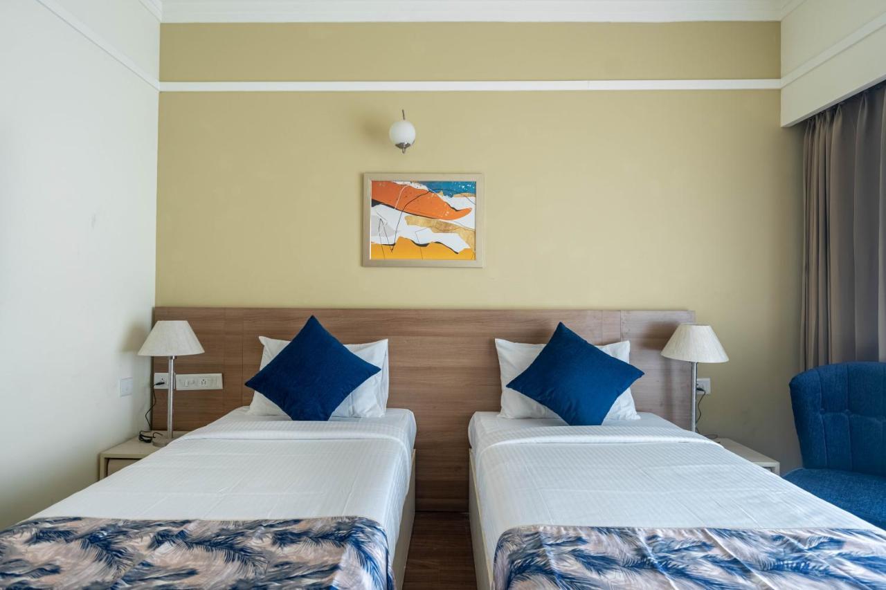 Starlit Suites Newtown Calcutta Extérieur photo