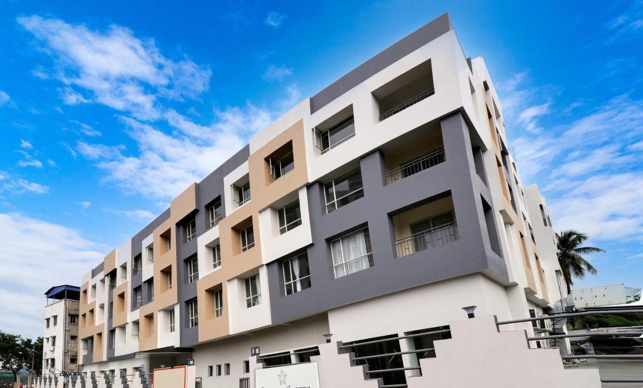 Starlit Suites Newtown Calcutta Extérieur photo