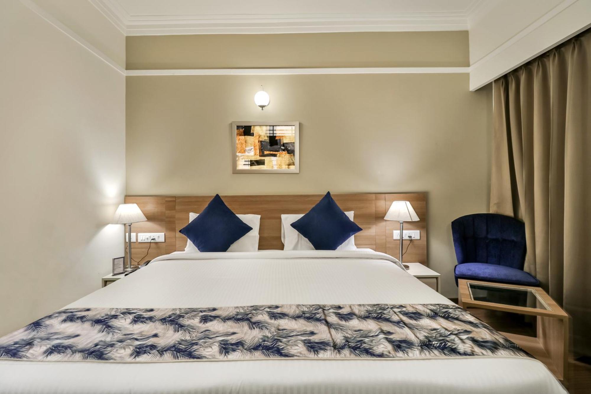 Starlit Suites Newtown Calcutta Extérieur photo