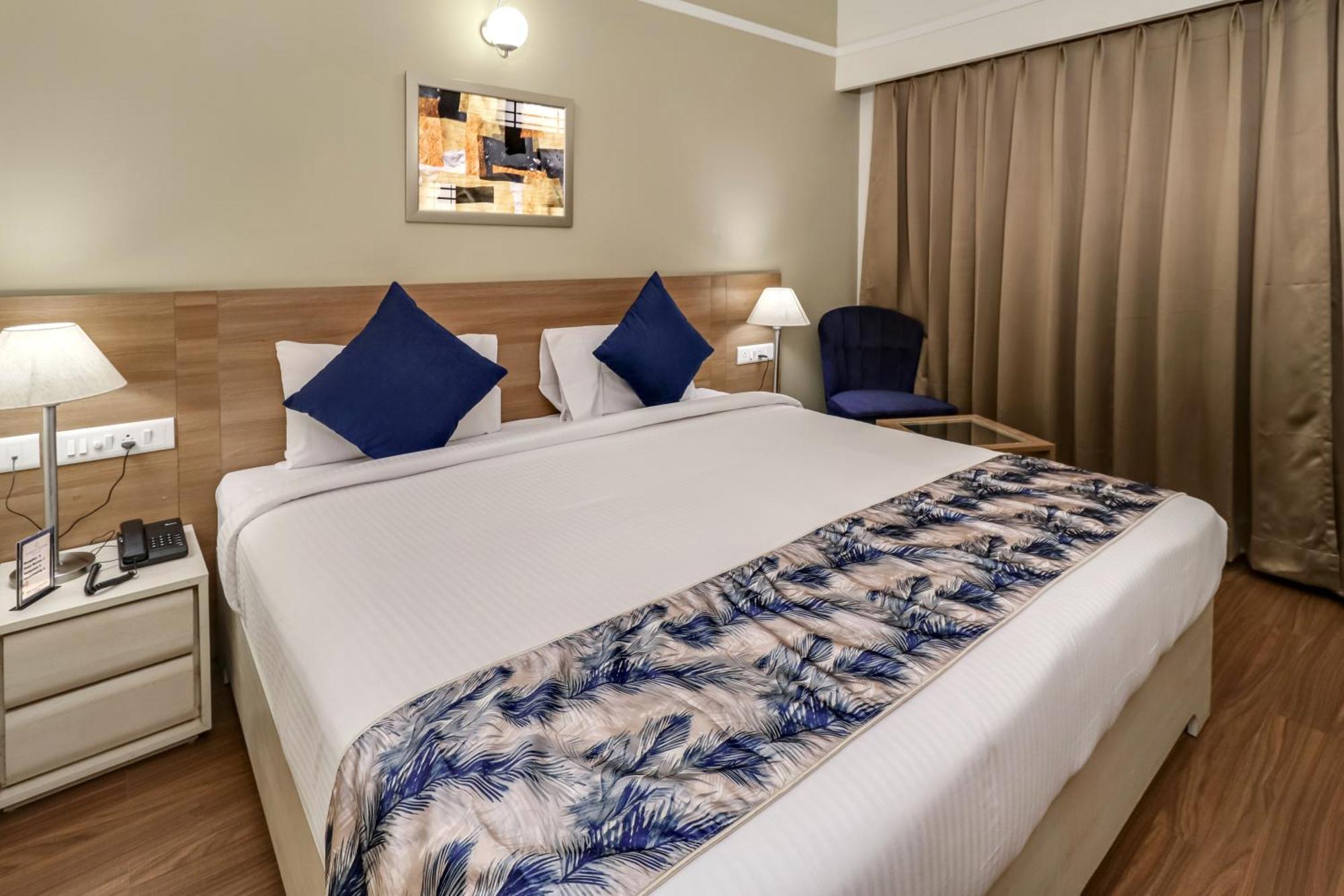 Starlit Suites Newtown Calcutta Extérieur photo
