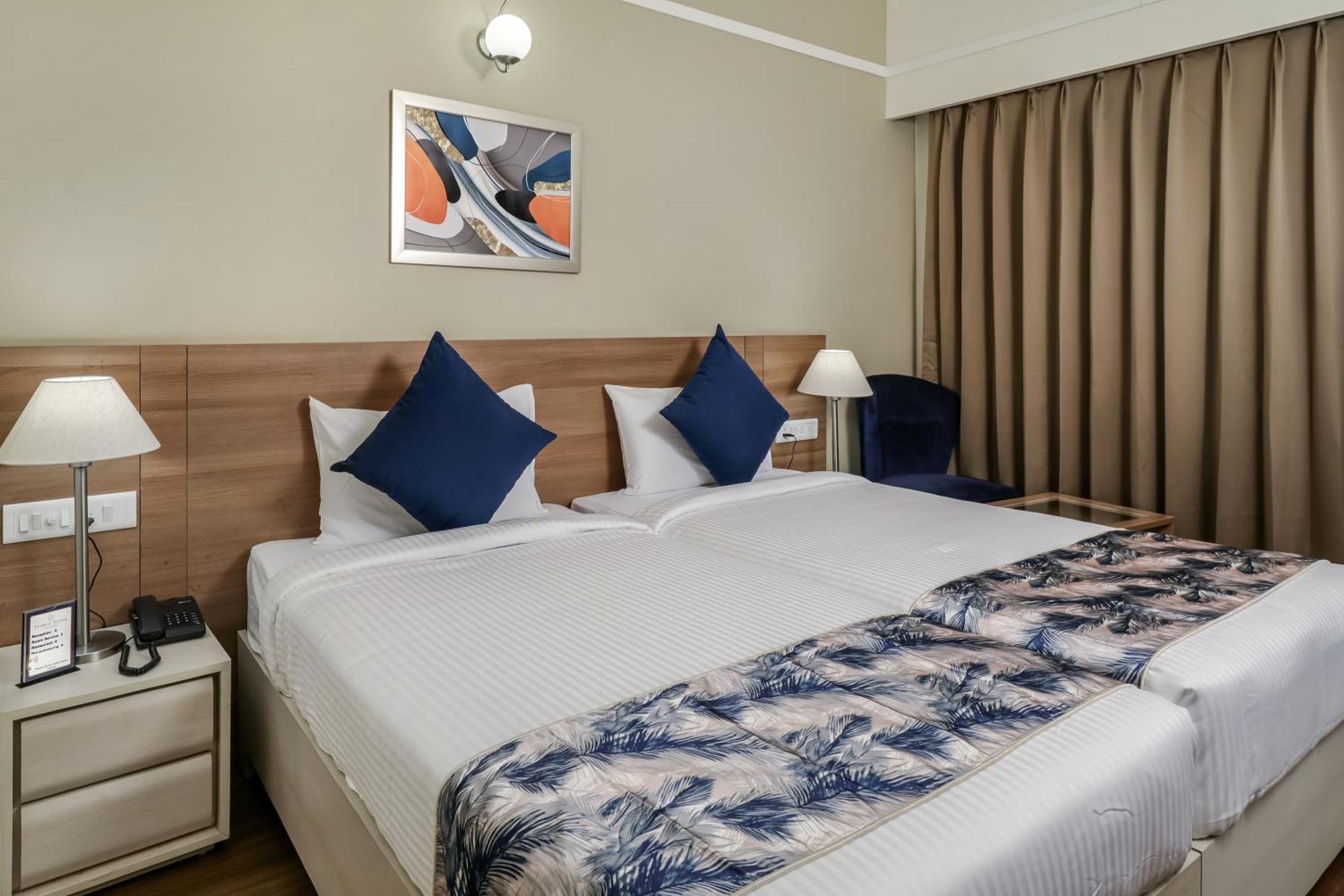 Starlit Suites Newtown Calcutta Extérieur photo