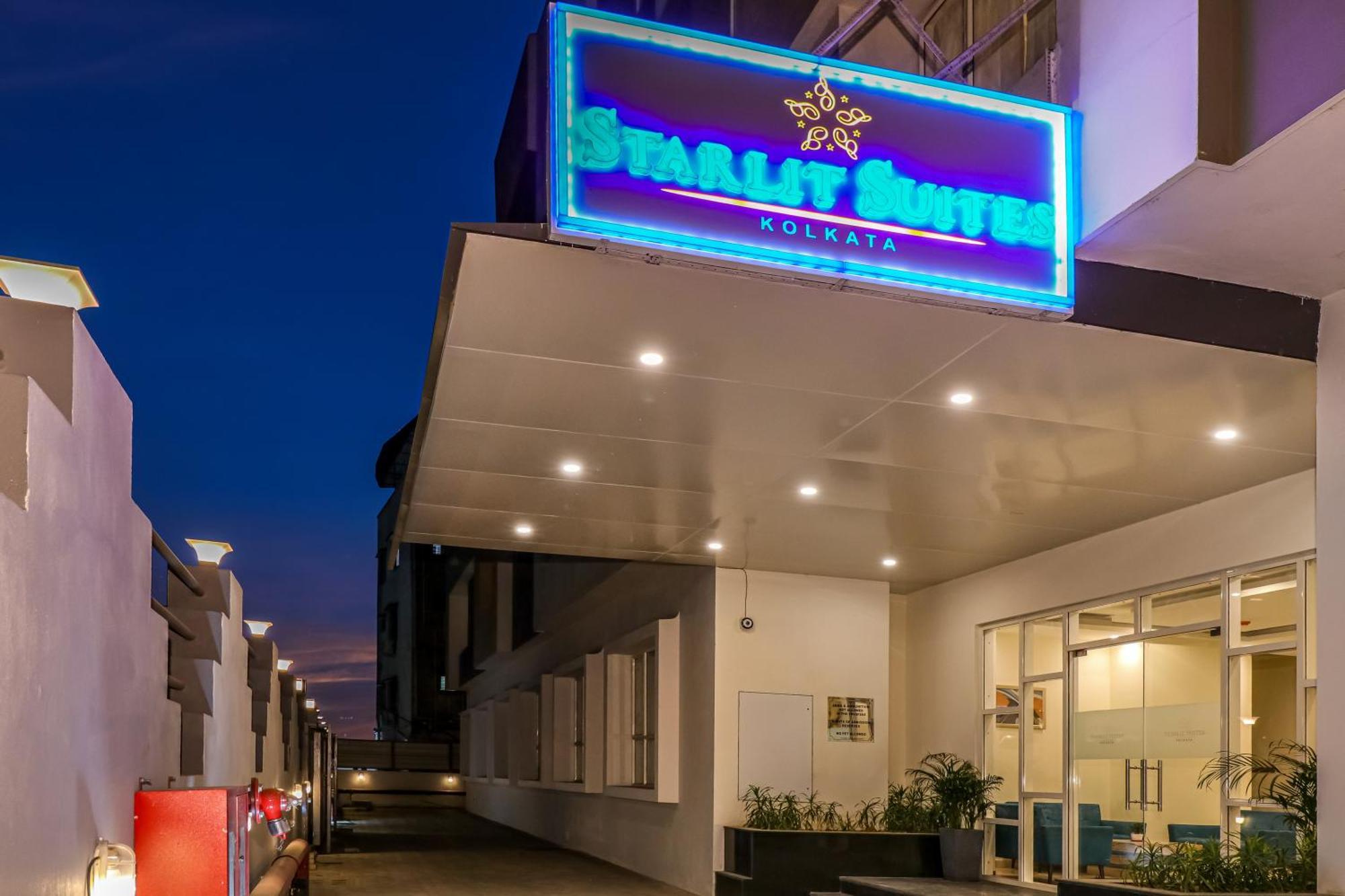Starlit Suites Newtown Calcutta Extérieur photo