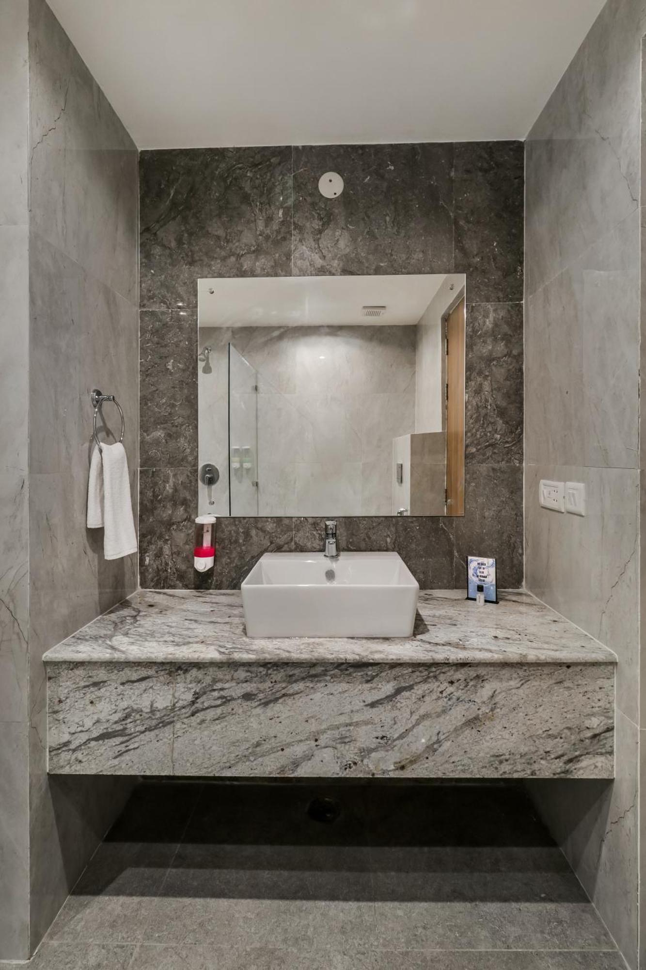 Starlit Suites Newtown Calcutta Extérieur photo